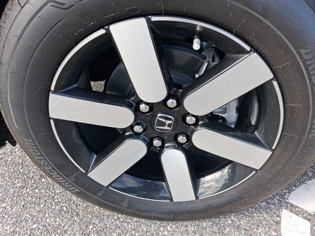 Used 2025 Honda Prologue Touring image 16