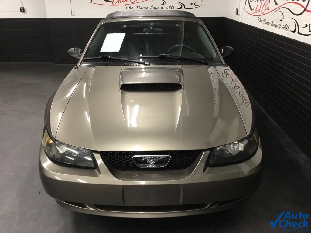 Used 2001 Ford Mustang GT image 15