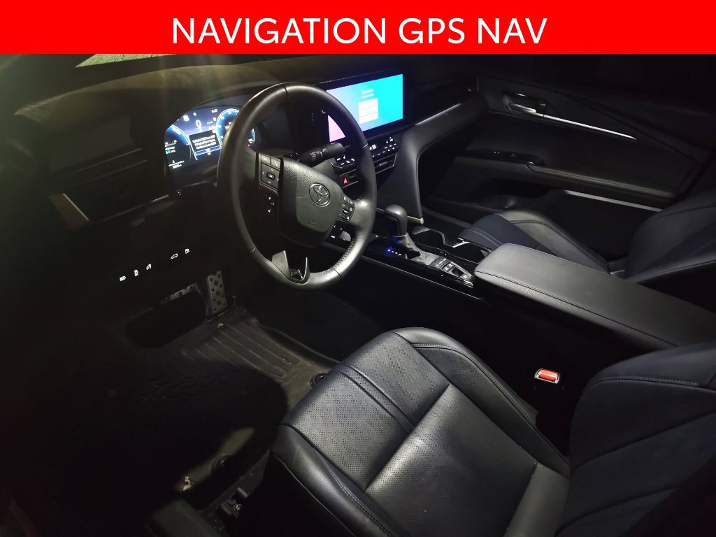 Used 2025 Toyota Camry XSE AWD/4WD image 7