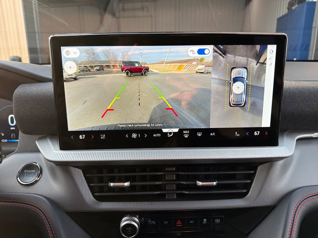 Used 2025 Ford Explorer ST-Line w/ ST-Line Street Pack image 42