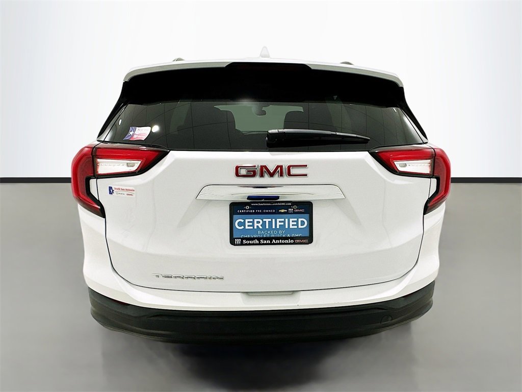 Used 2023 GMC Terrain SLE w/ Driver Convenience Package image 6