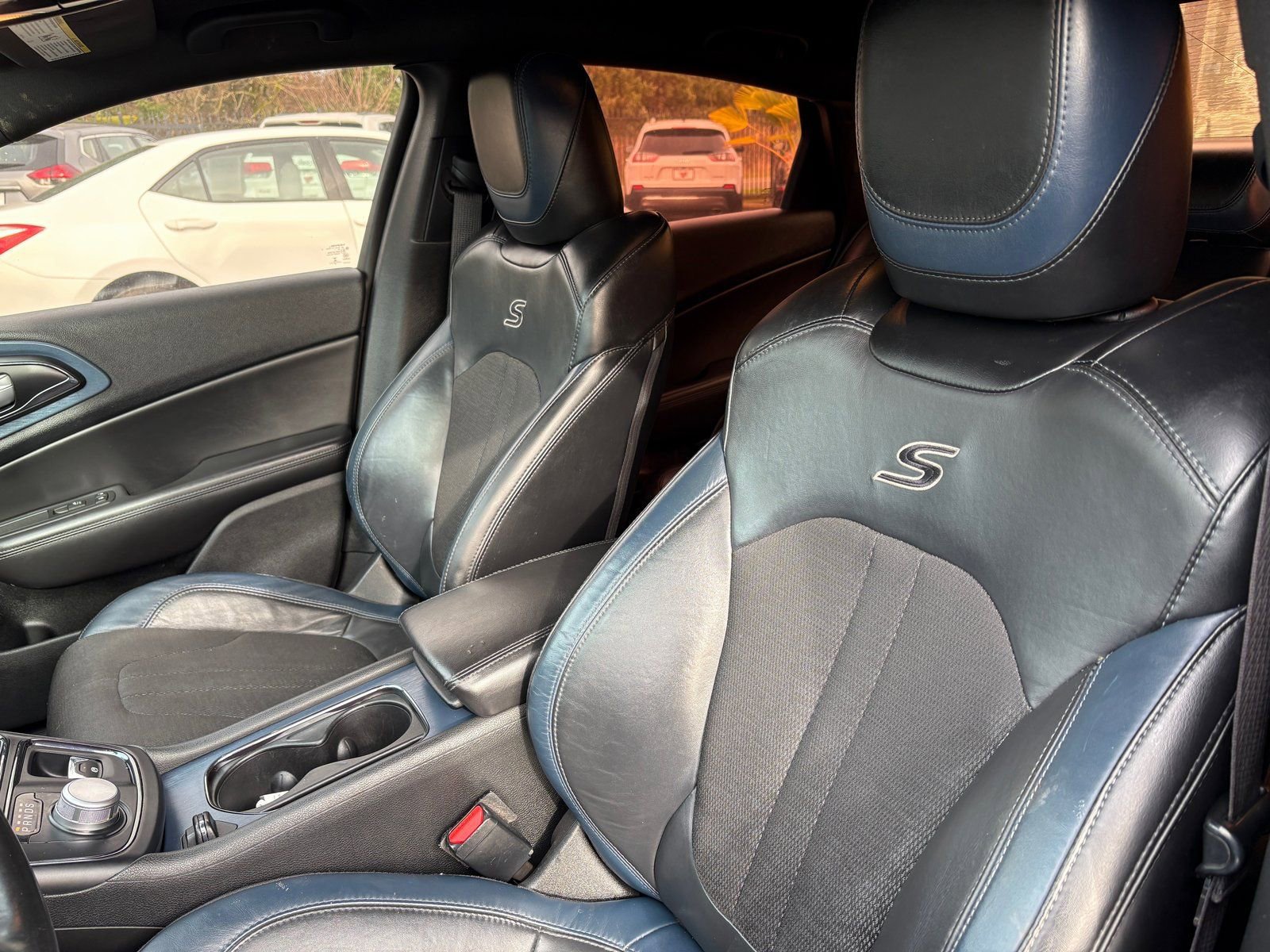 Used 2015 Chrysler 200 S image 12