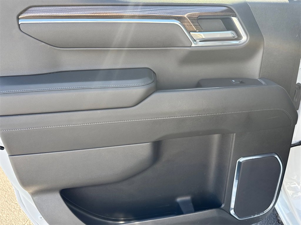 Certified 2025 Chevrolet Silverado 1500 LT image 22