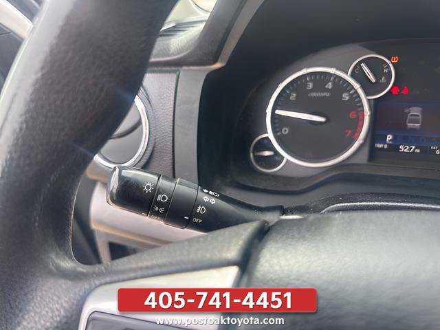 Used 2016 Toyota Tundra SR5 w/ SR5 Upgrade Package AWD/4WD image 38