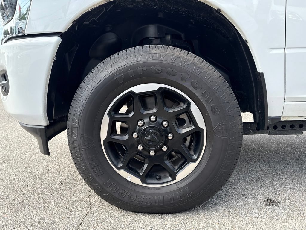 Used 2025 RAM 2500 Laramie AWD/4WD image 11