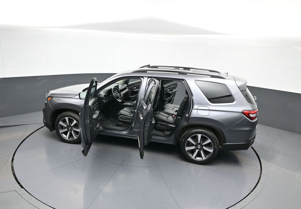 Used 2023 Honda Pilot Touring image 46