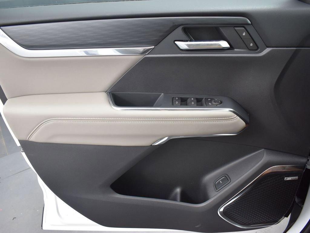 New 2025 GMC Acadia Elevation image 20