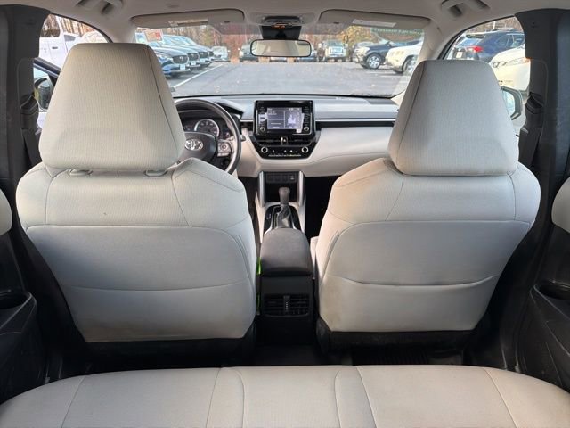Used 2022 Toyota Corolla Cross L image 30