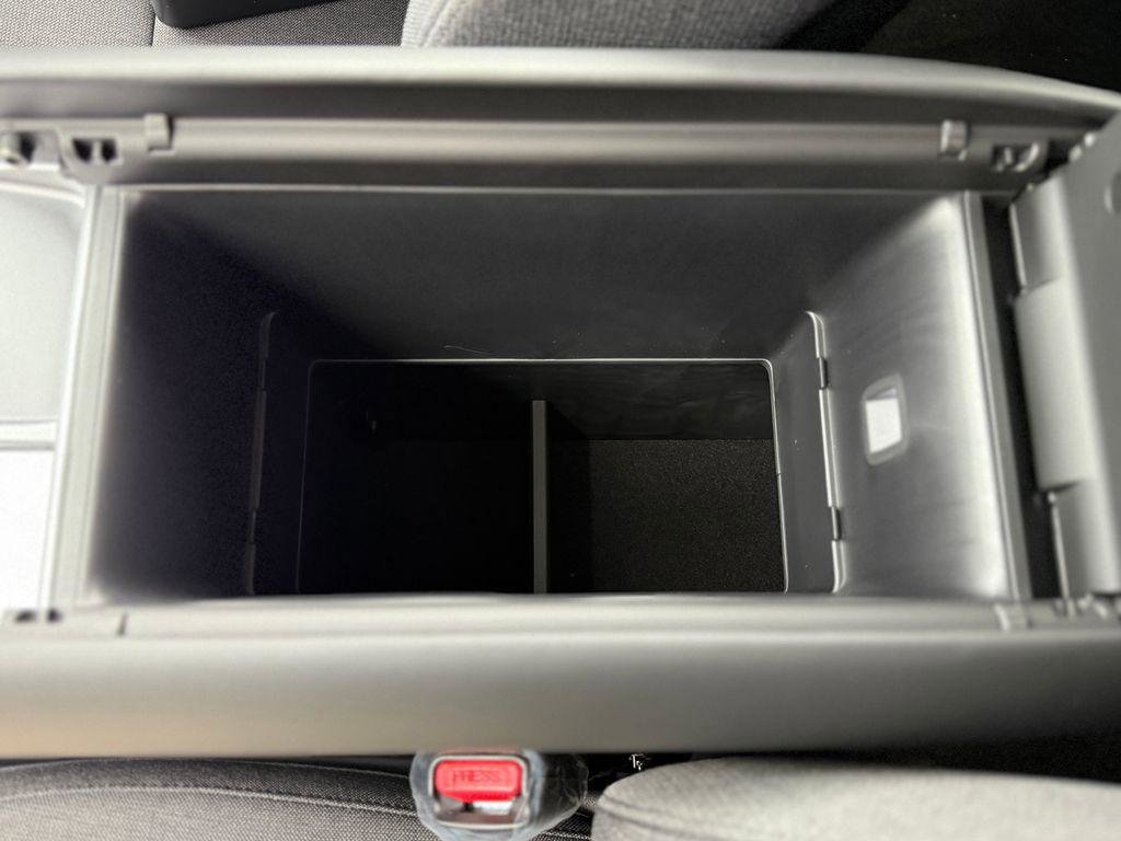 New 2026 Hyundai Ioniq 9 SE image 32