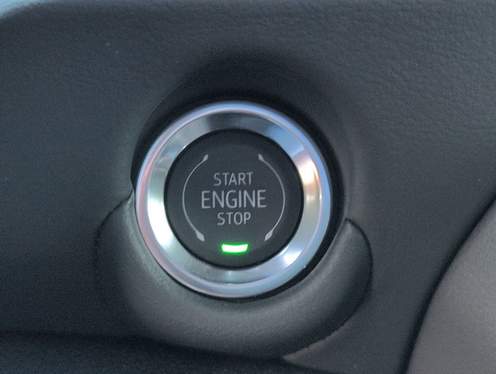 New 2026 Chevrolet Suburban High Country image 22