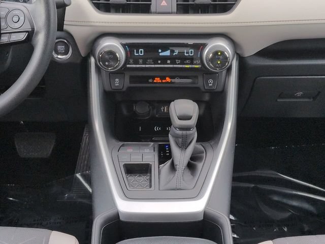 Certified 2024 Toyota RAV4 XLE FWD image 19