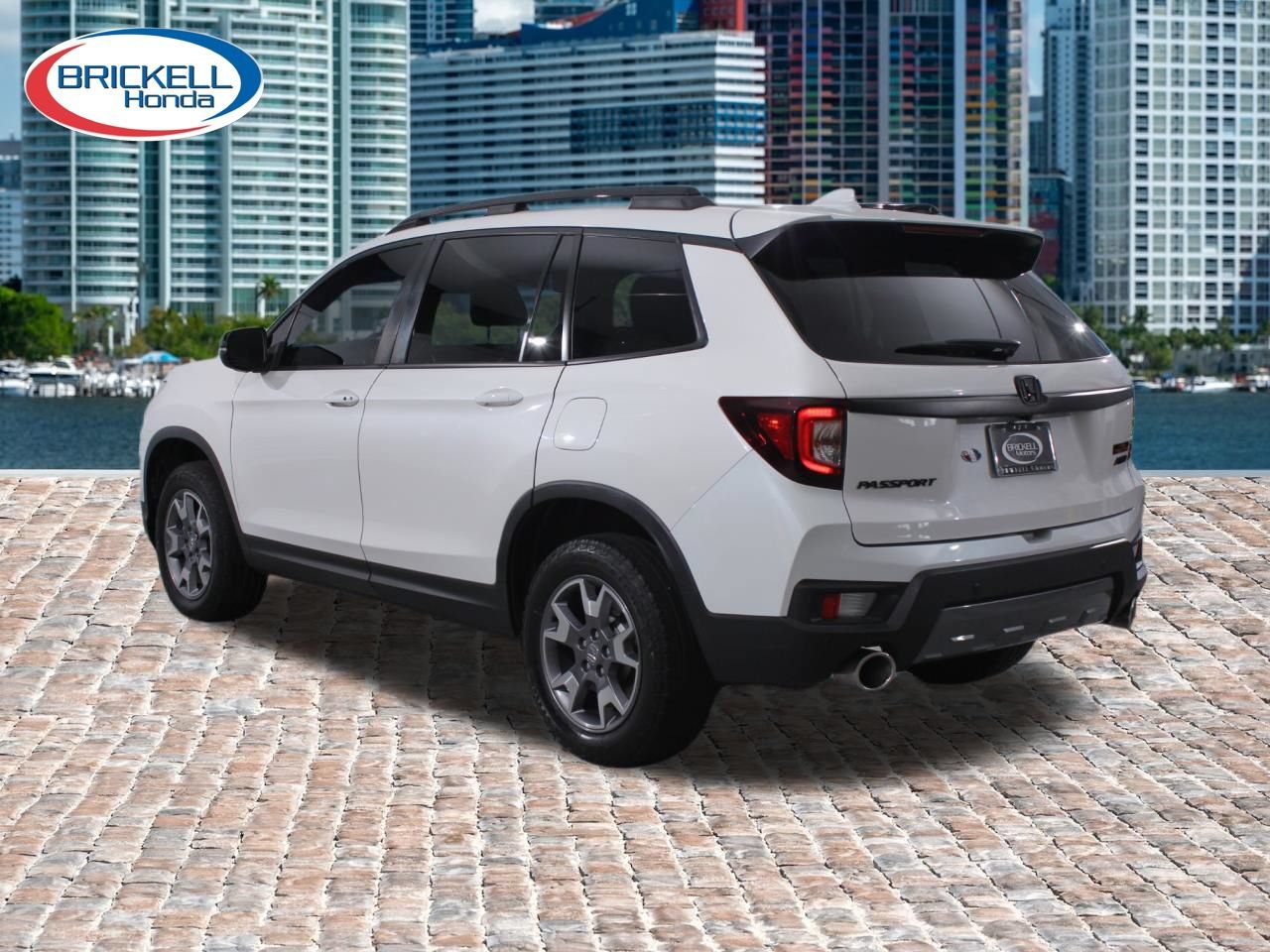 Certified 2023 Honda Passport TrailSport image 3