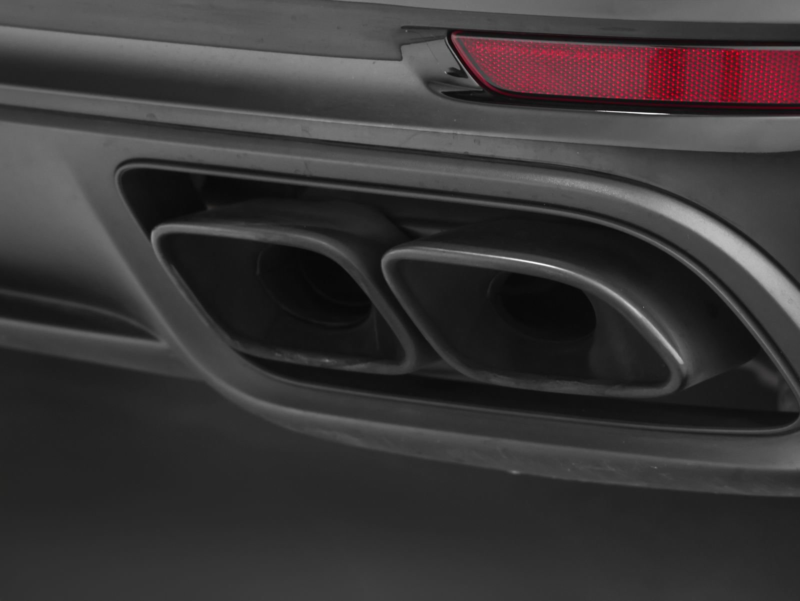 Used 2018 Porsche 911 Turbo AWD/4WD image 24