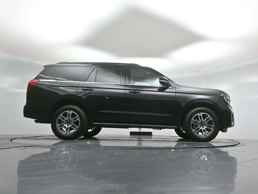 New 2026 Ford Expedition Active AWD/4WD image 46