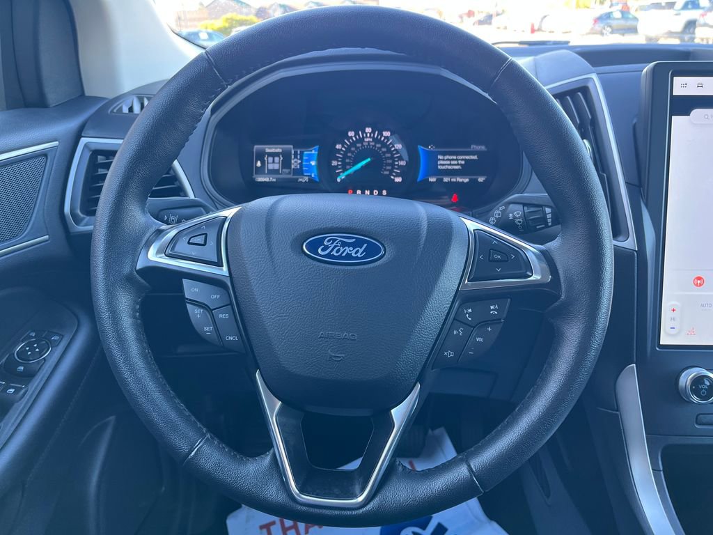 Used 2024 Ford Edge SEL image 16