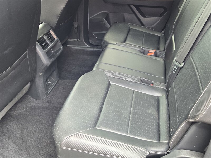Used 2021 Volkswagen Atlas Cross Sport SE AWD/4WD image 23