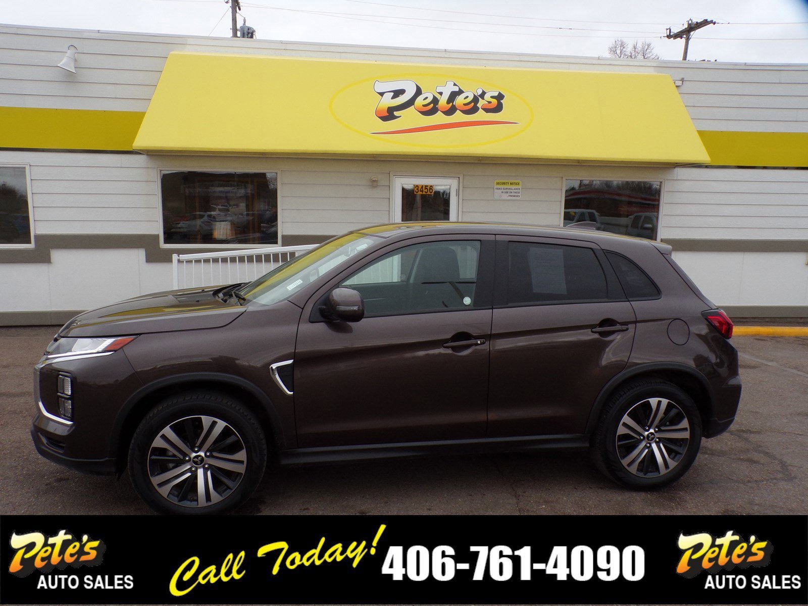 Used 2020 Mitsubishi Outlander Sport SE AWD/4WD image 1
