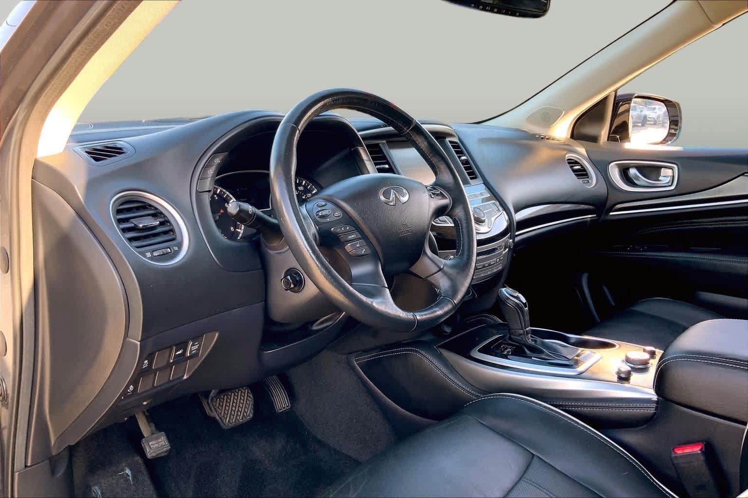 Used 2017 INFINITI QX60 FWD w/ Premium Plus Package image 18