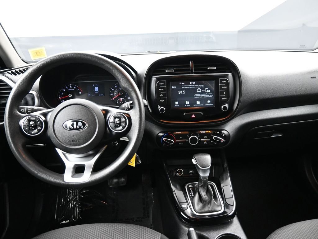 Certified 2021 Kia Soul LX FWD image 19