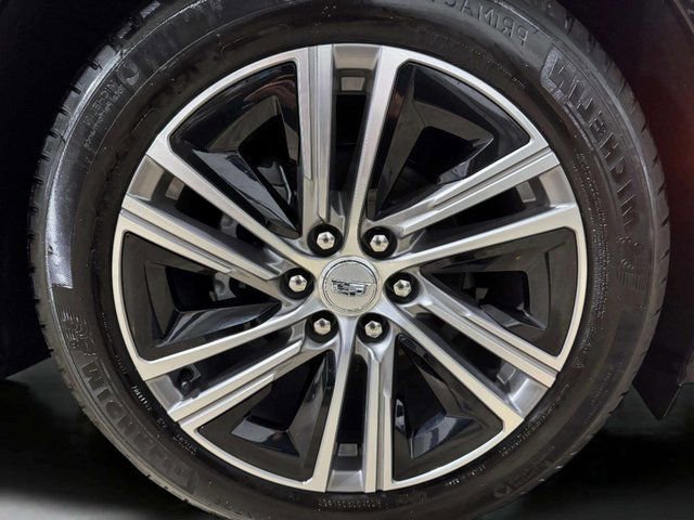 Used 2024 Cadillac Lyriq Luxury w/ LPO, Floor Liner Package image 32