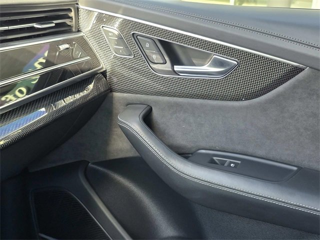 Used 2021 Audi SQ8 Prestige image 22