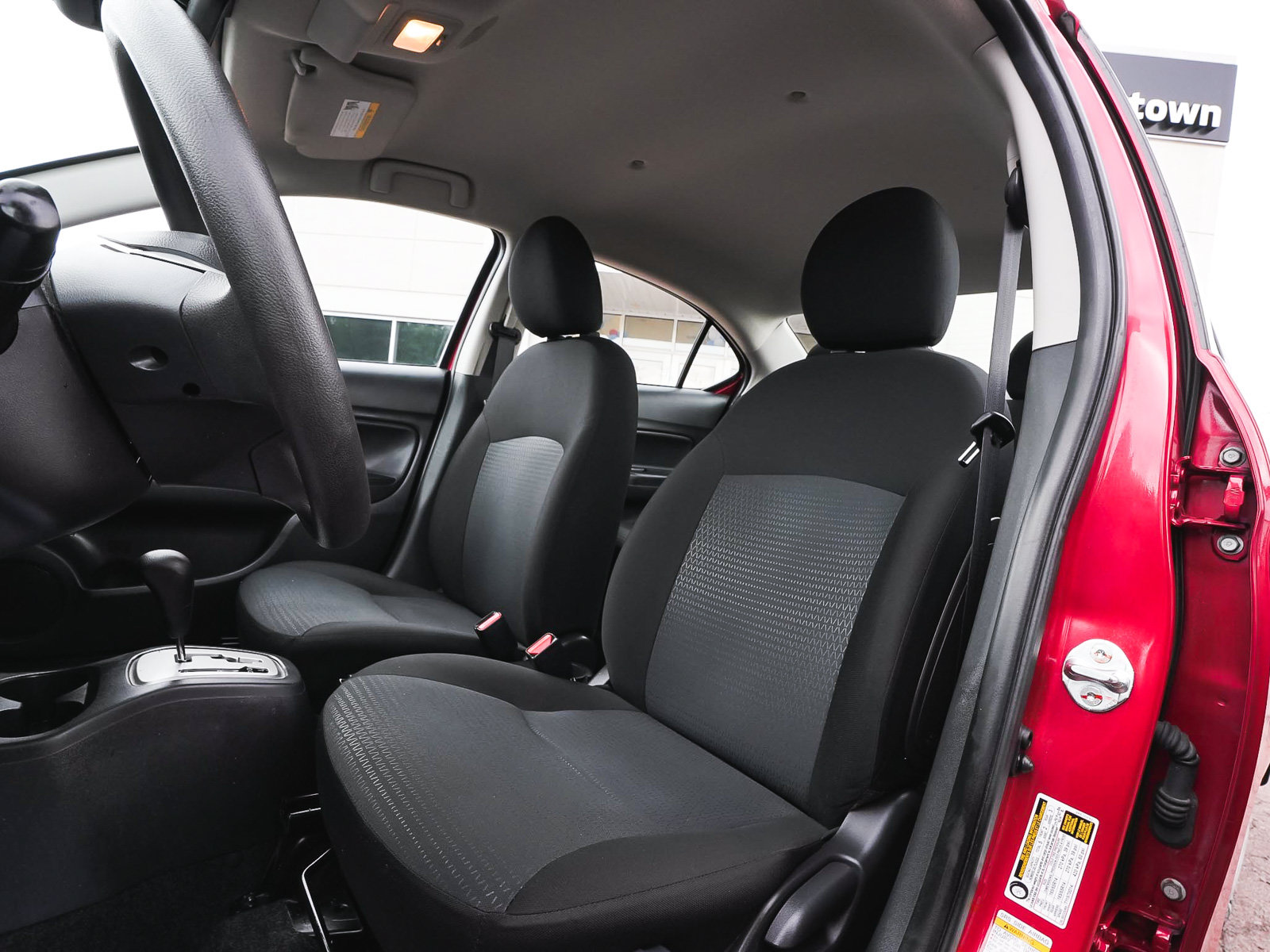 Used 2024 Mitsubishi Mirage G4 ES FWD image 32