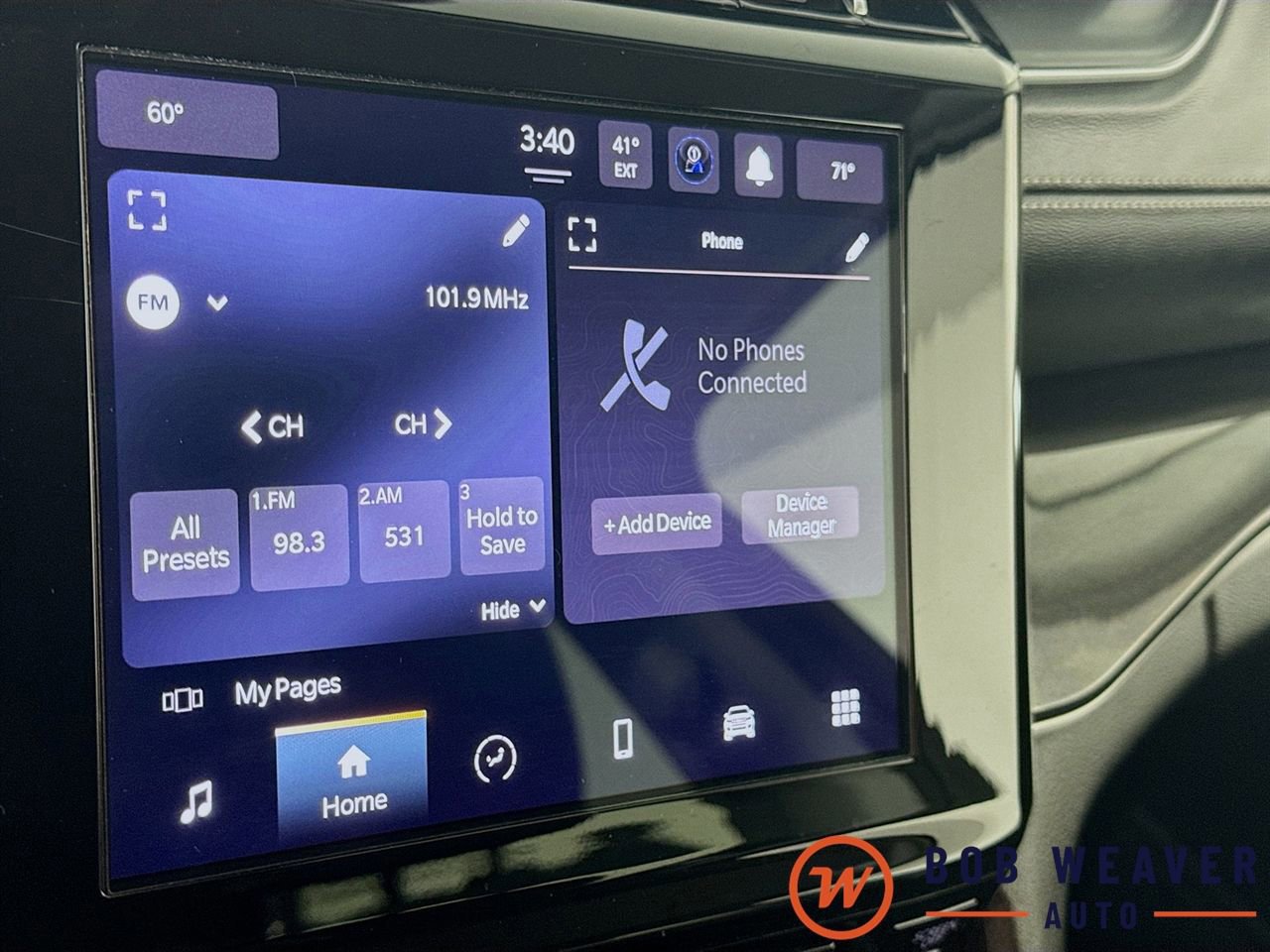 Used 2023 Jeep Grand Cherokee Laredo image 13