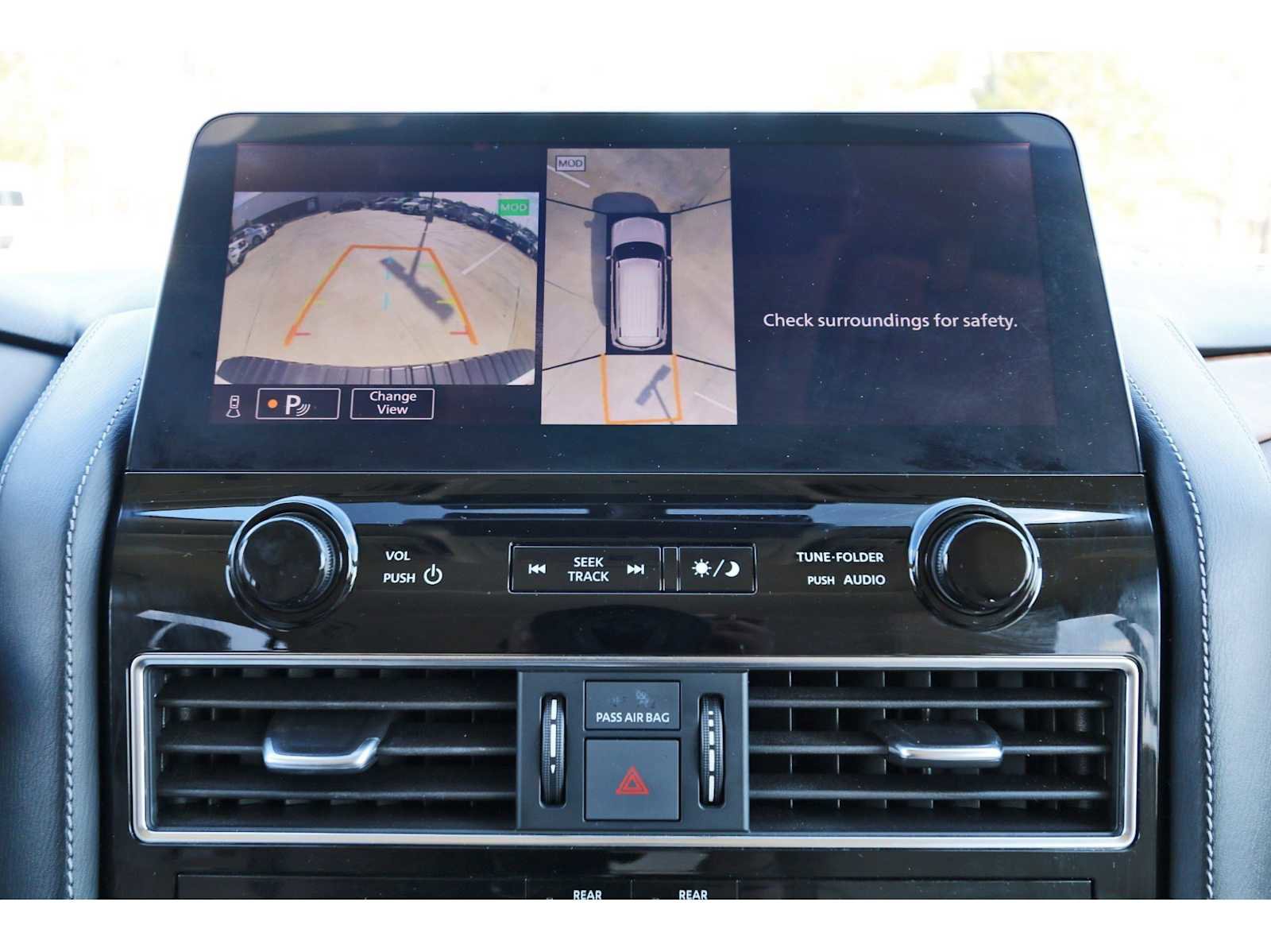 Used 2024 Nissan Armada SL w/ Cargo Package image 25