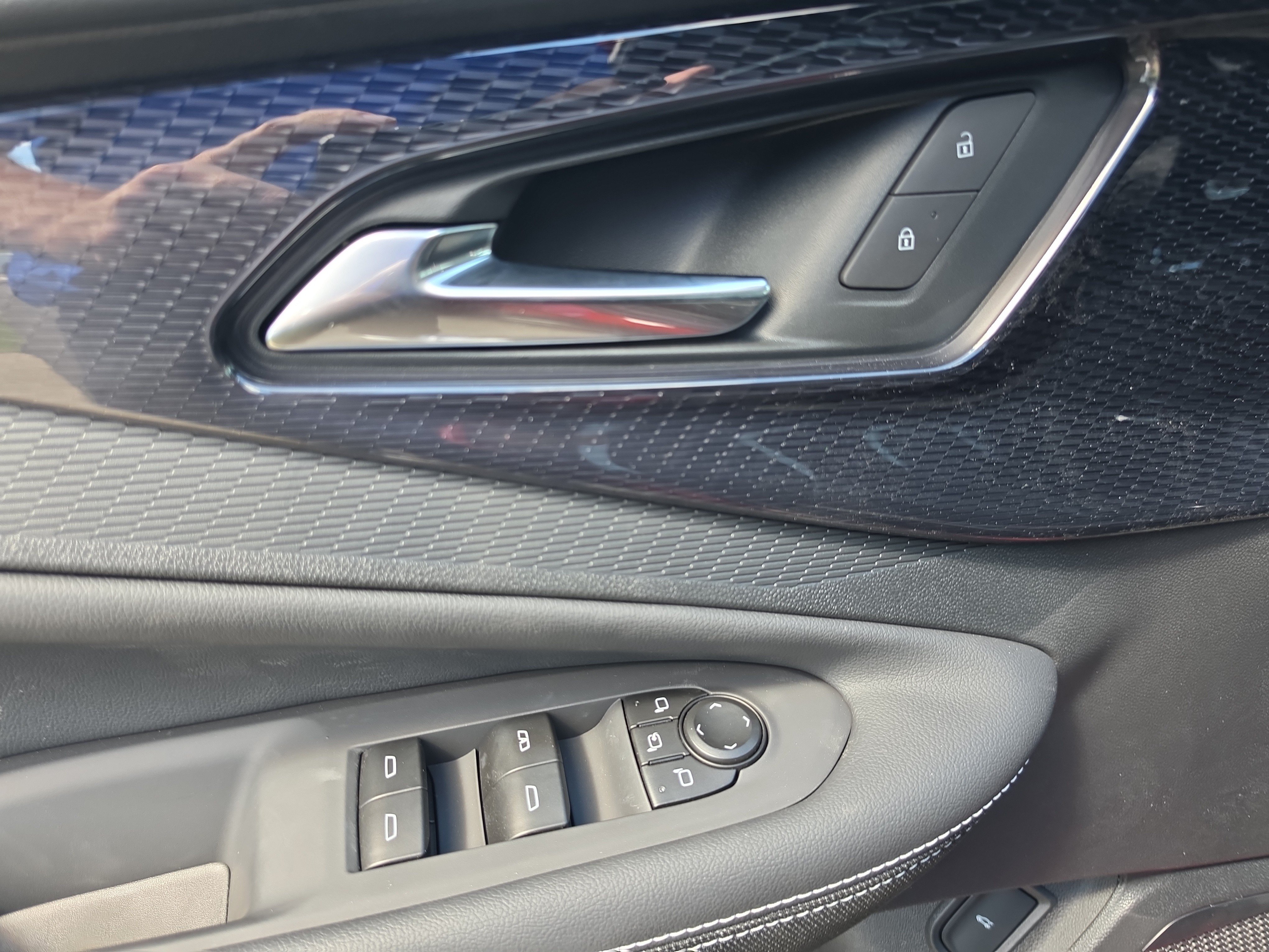 New 2025 Chevrolet Blazer EV LT AWD/4WD image 19