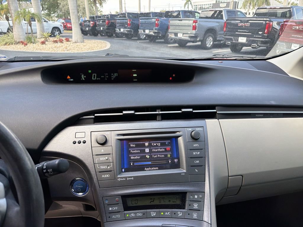 Used 2014 Toyota Prius Three image 25