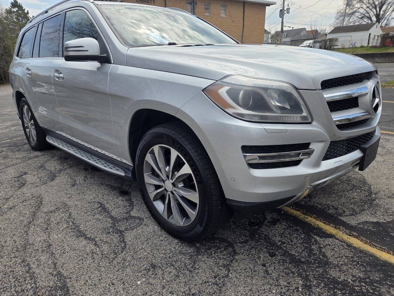 Used 2014 Mercedes-Benz GL 450 4MATIC image 13