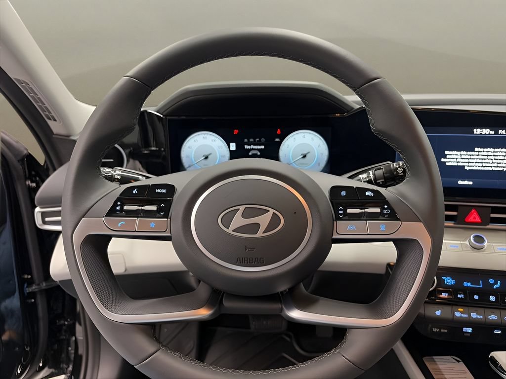 New 2026 Hyundai Elantra Limited FWD image 19