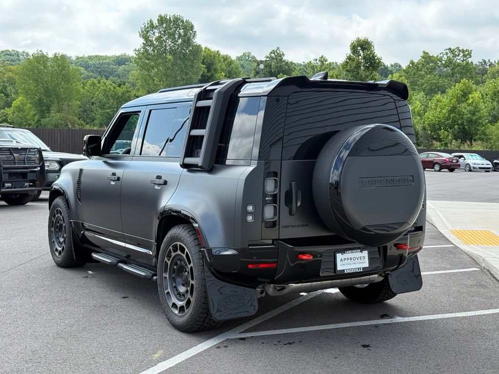 Used 2025 Land Rover Defender 110 X AWD/4WD image 9