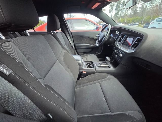 Used 2021 Dodge Charger SXT w/ Blacktop Package image 6