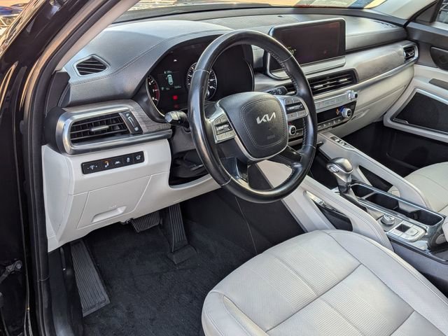 Used 2022 Kia Telluride EX w/ Towing Package image 13