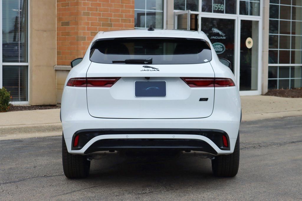 Used 2026 Jaguar F-PACE R-Dynamic S image 5