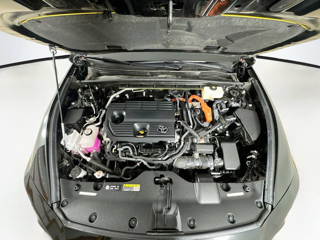 Certified 2024 Toyota Crown AWD/4WD image 25