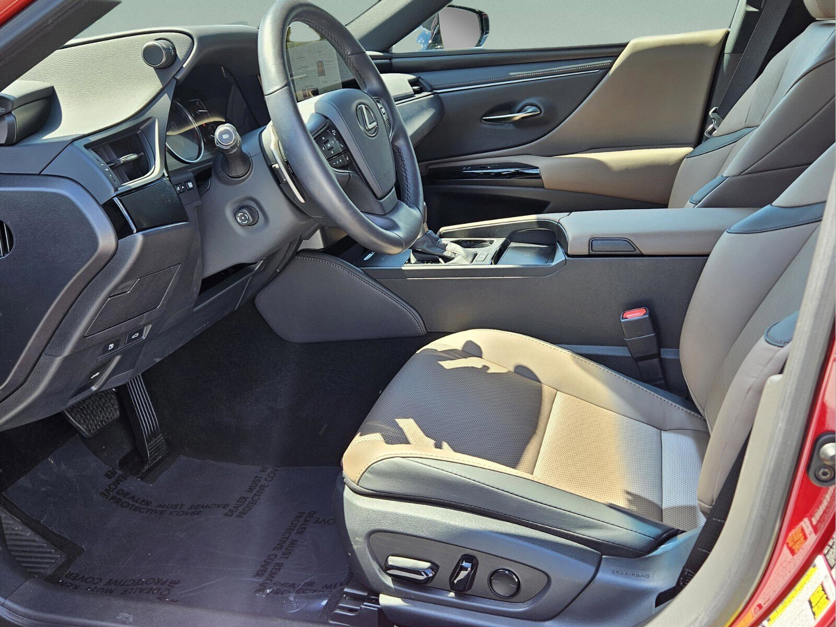 Certified 2025 Lexus ES 350 w/ Premium Package FWD image 27