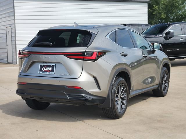 Used 2024 Lexus NX 250 FWD w/ Towing Package (2000 Lbs) image 7