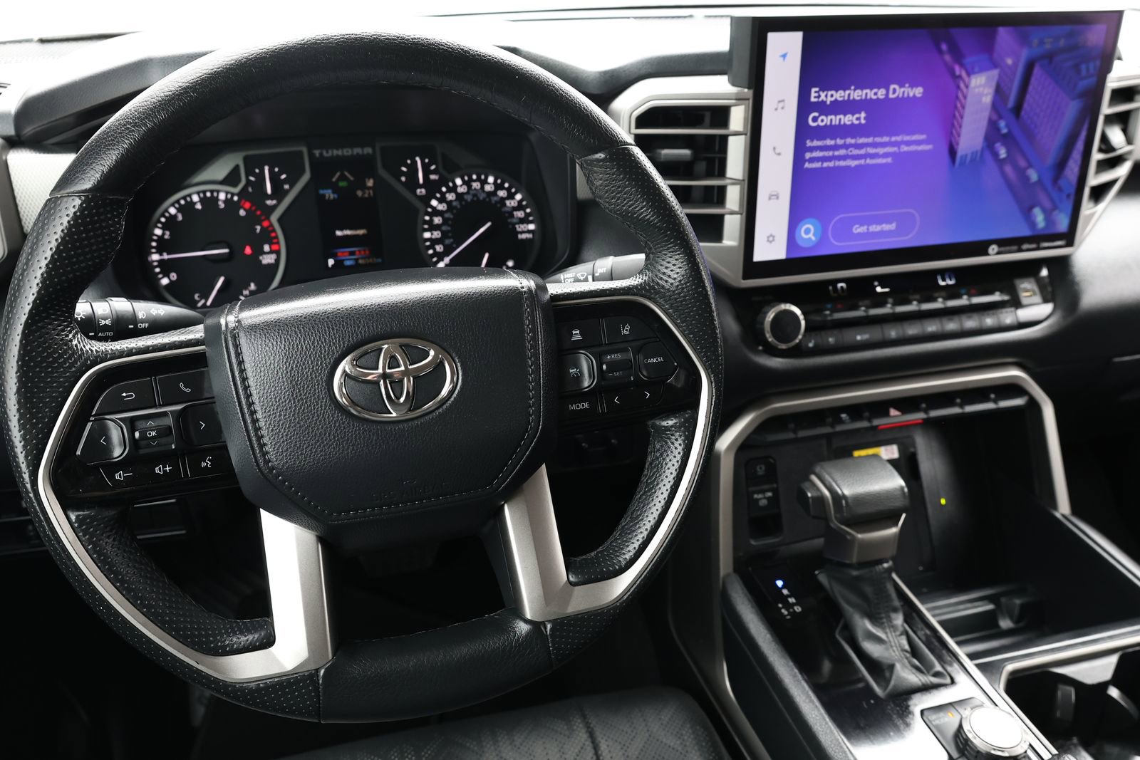 Used 2023 Toyota Tundra Limited w/ Power Package RWD image 16