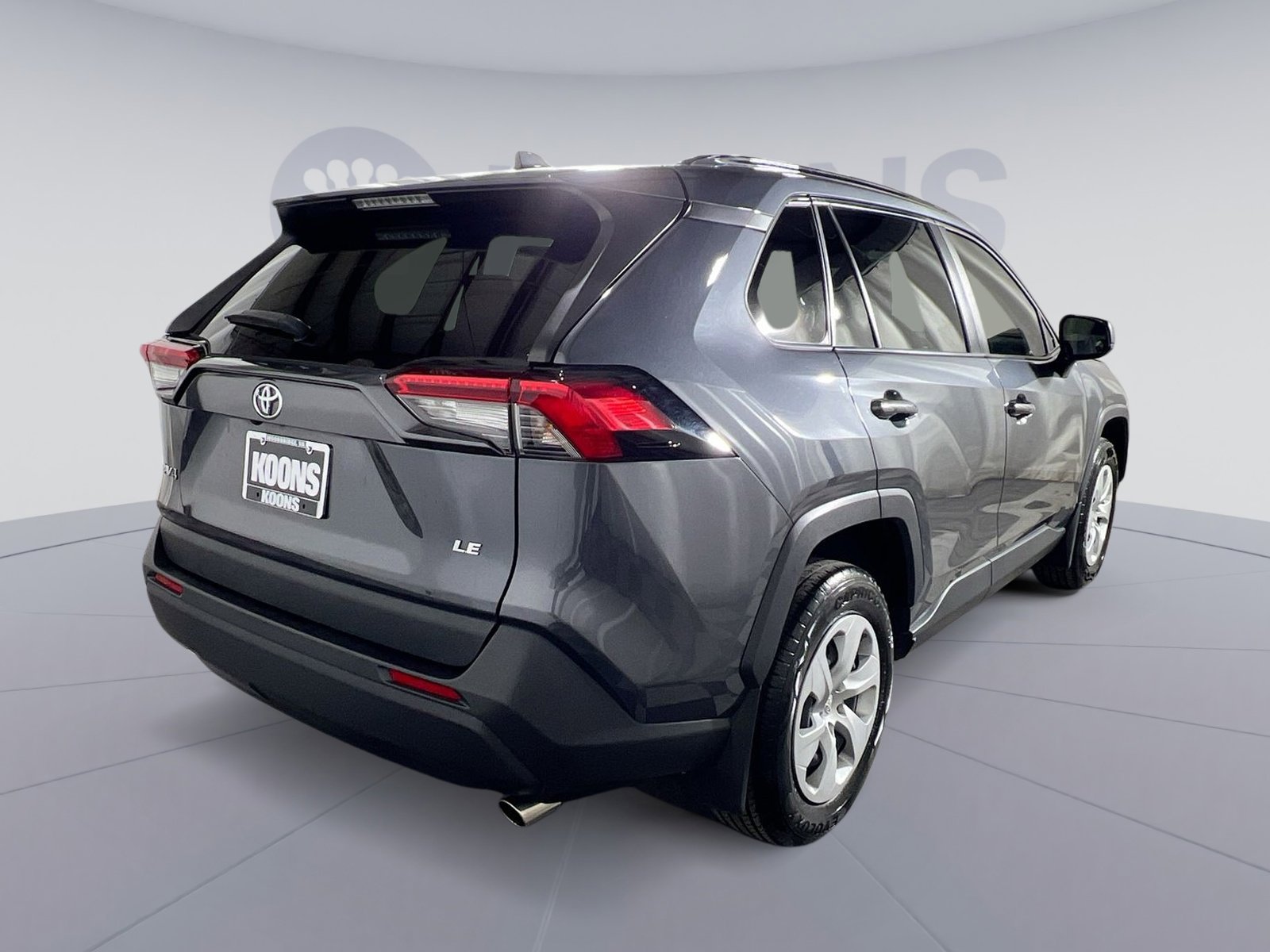 Used 2019 Toyota RAV4 LE image 7