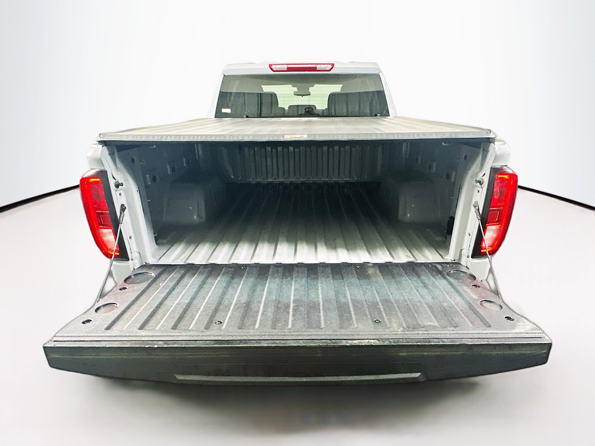 Used 2024 GMC Sierra 1500 Elevation image 27