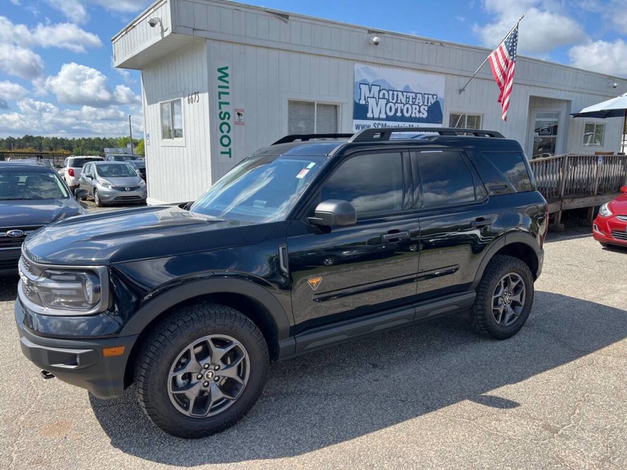 Used 2022 Ford Bronco Sport Badlands image 3