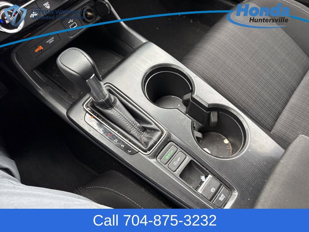 Used 2023 Honda Civic LX image 29