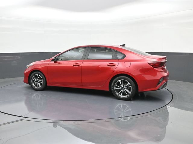 Used 2023 Kia Forte LXS FWD image 5
