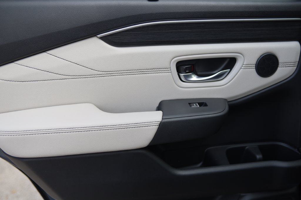 New 2026 Honda Pilot Touring image 27