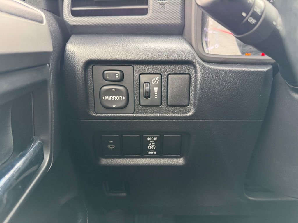 Used 2018 Toyota 4Runner SR5 image 11