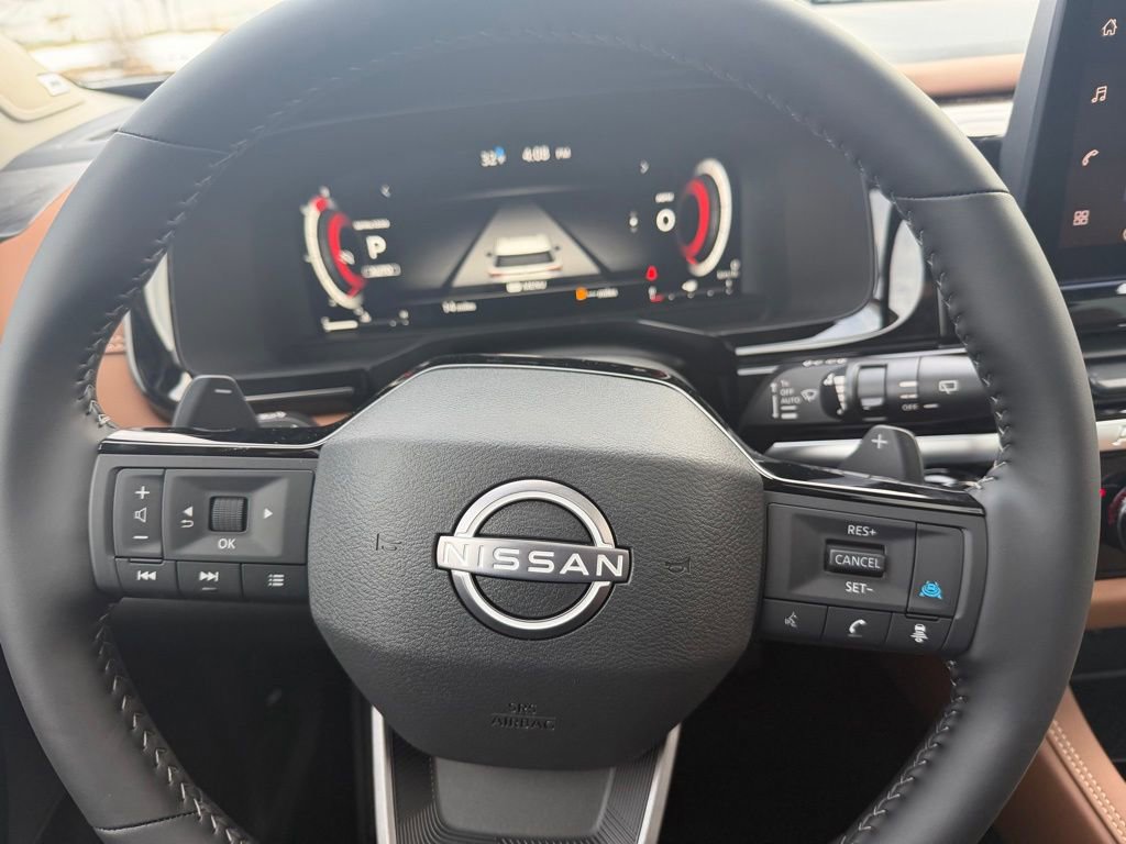 New 2026 Nissan Pathfinder SL image 25