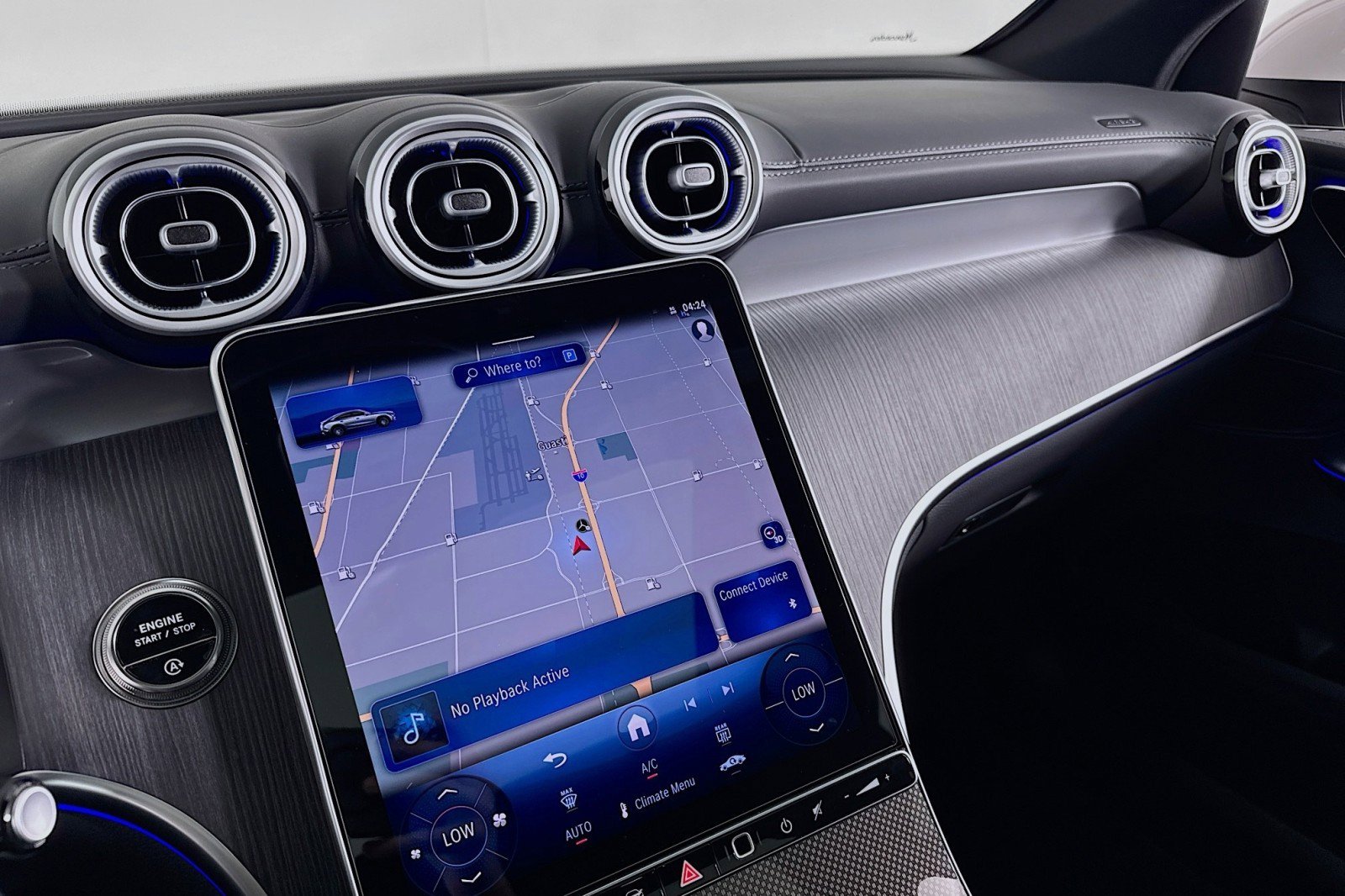 Certified 2025 Mercedes-Benz GLC 300 4MATIC image 20