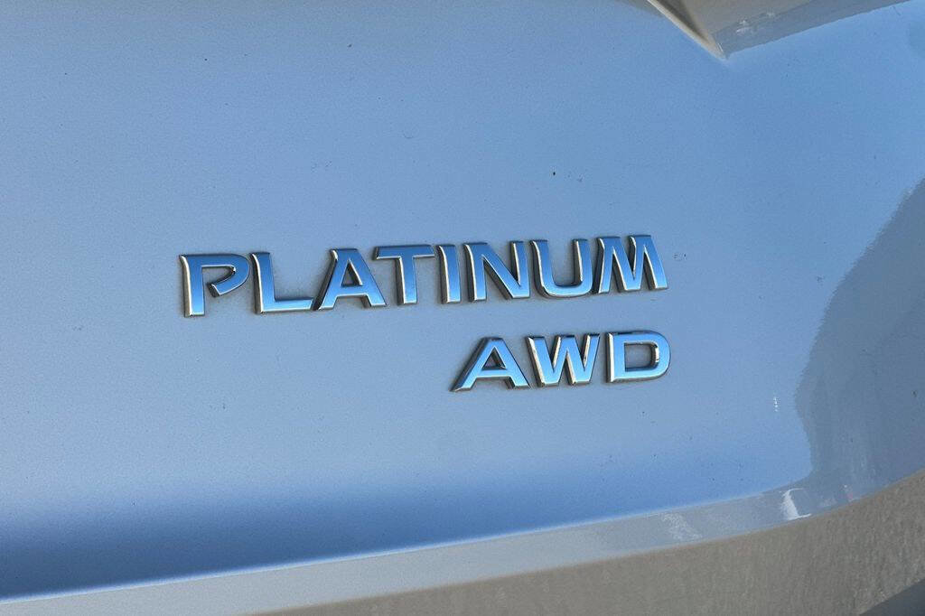 Used 2021 Nissan Rogue Platinum image 27